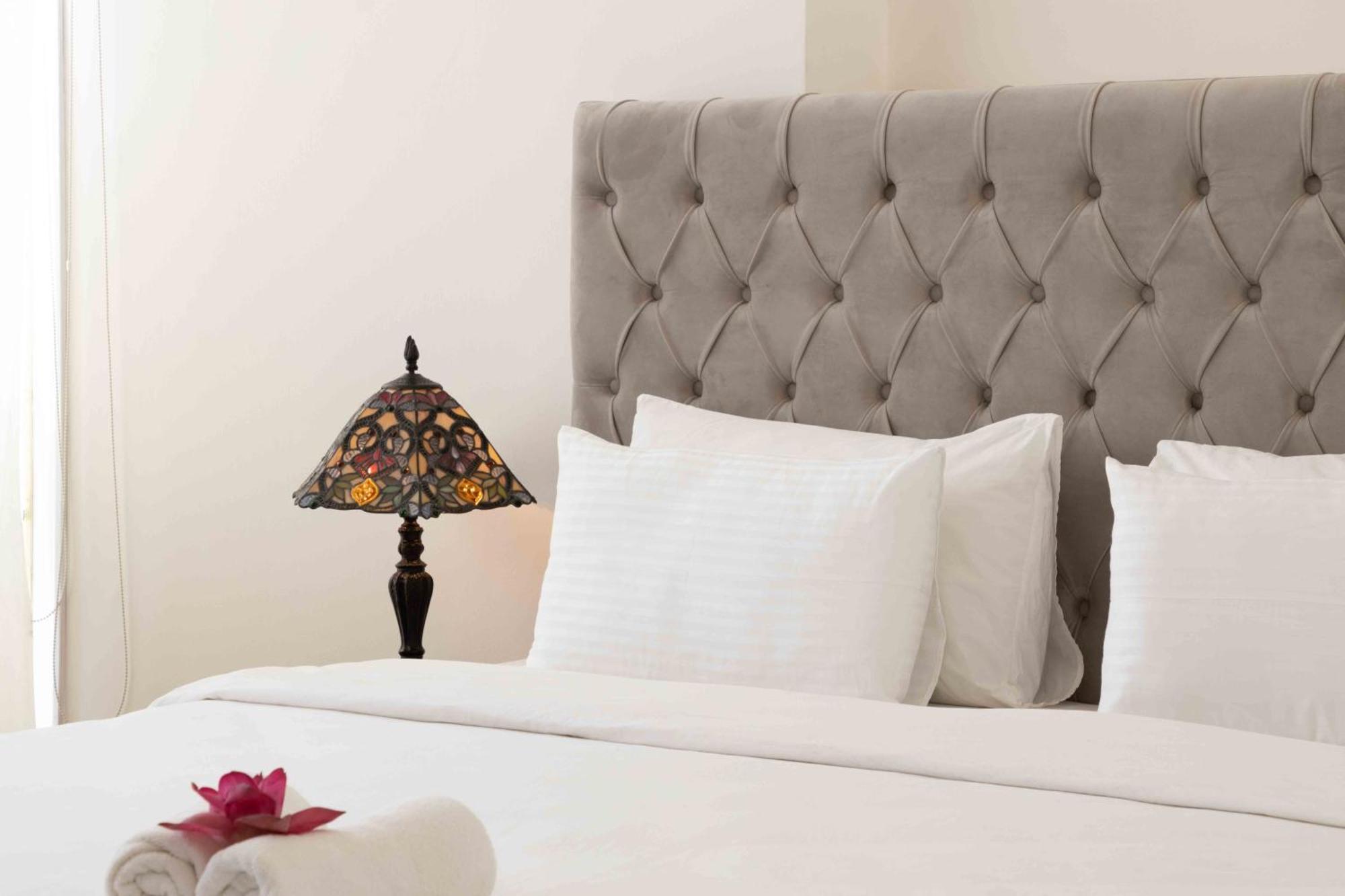 Lotus Colombo Guesthouse Dış mekan fotoğraf